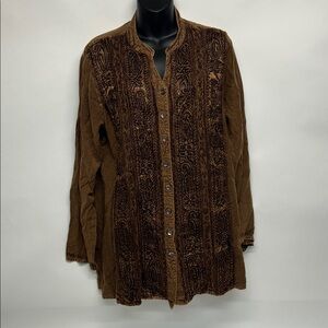 Parsley & Sage Brown Embroidered Button Down Shirt